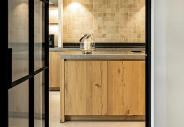 Kitchen cabinet built with PurePanel Querkus Harlem.